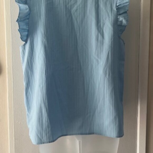 Mexican Floral Embroidered Top ~ Baby Blue - Picture 6 of 6